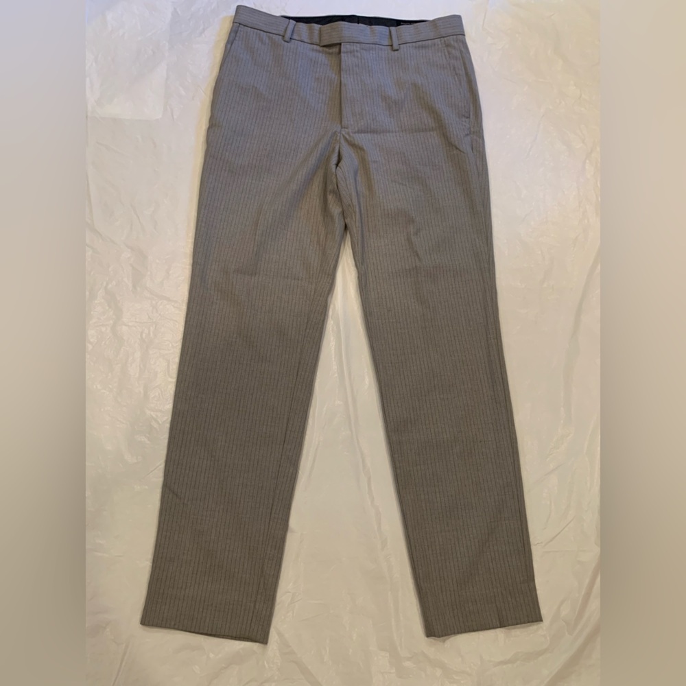 Banana Republic Slim Fit Men’s Grey W/ Blue Pinstripe Slacks/ Dress Pants 33x32